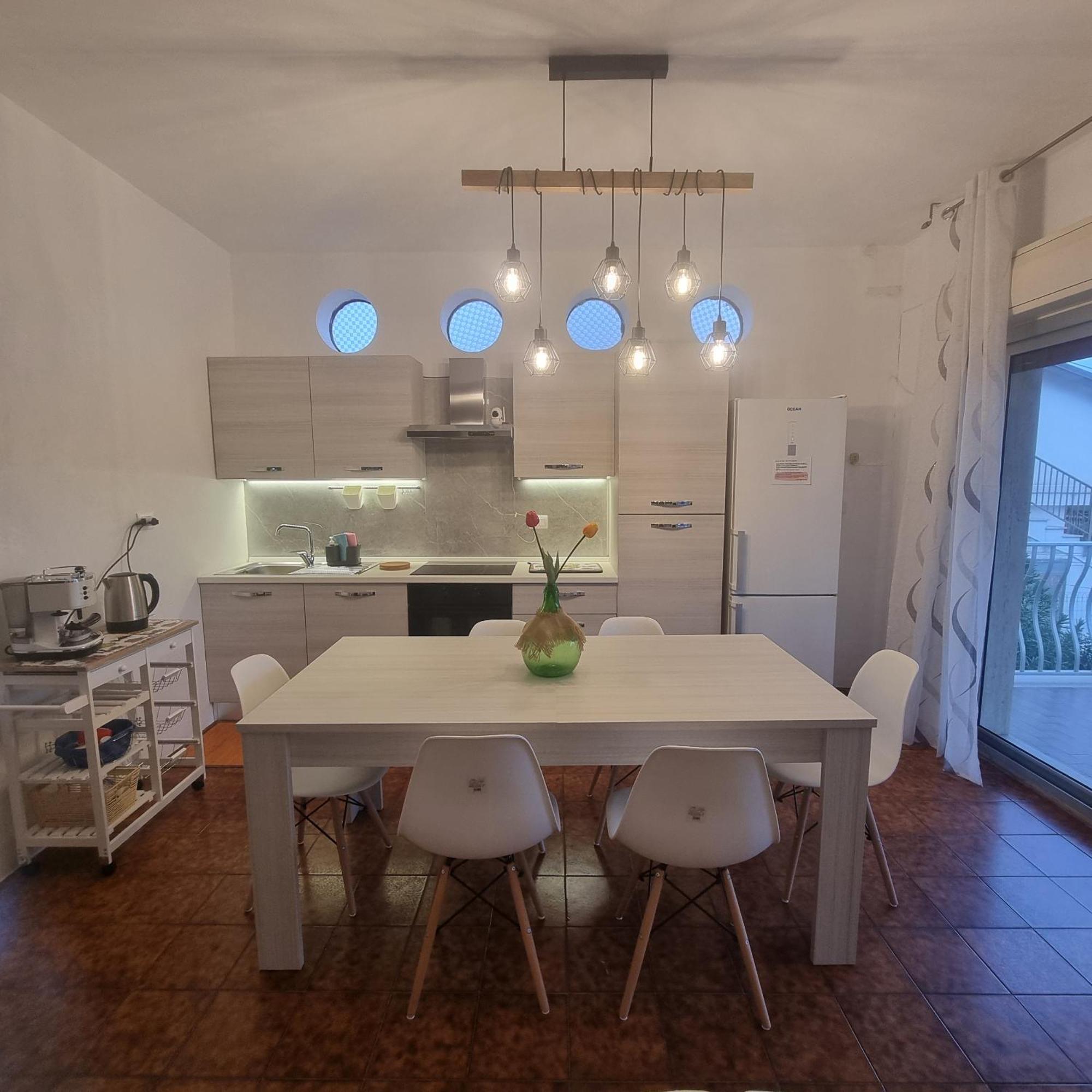 Fortezza Villa Azzurra Agnone Bagni Zewnętrze zdjęcie