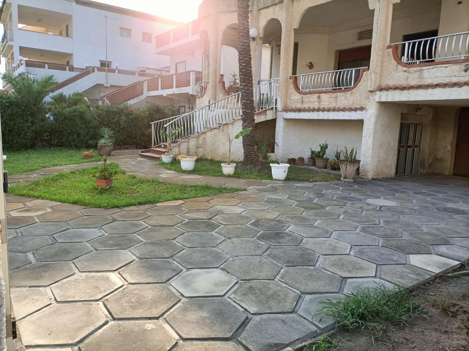 Fortezza Villa Azzurra Agnone Bagni Zewnętrze zdjęcie